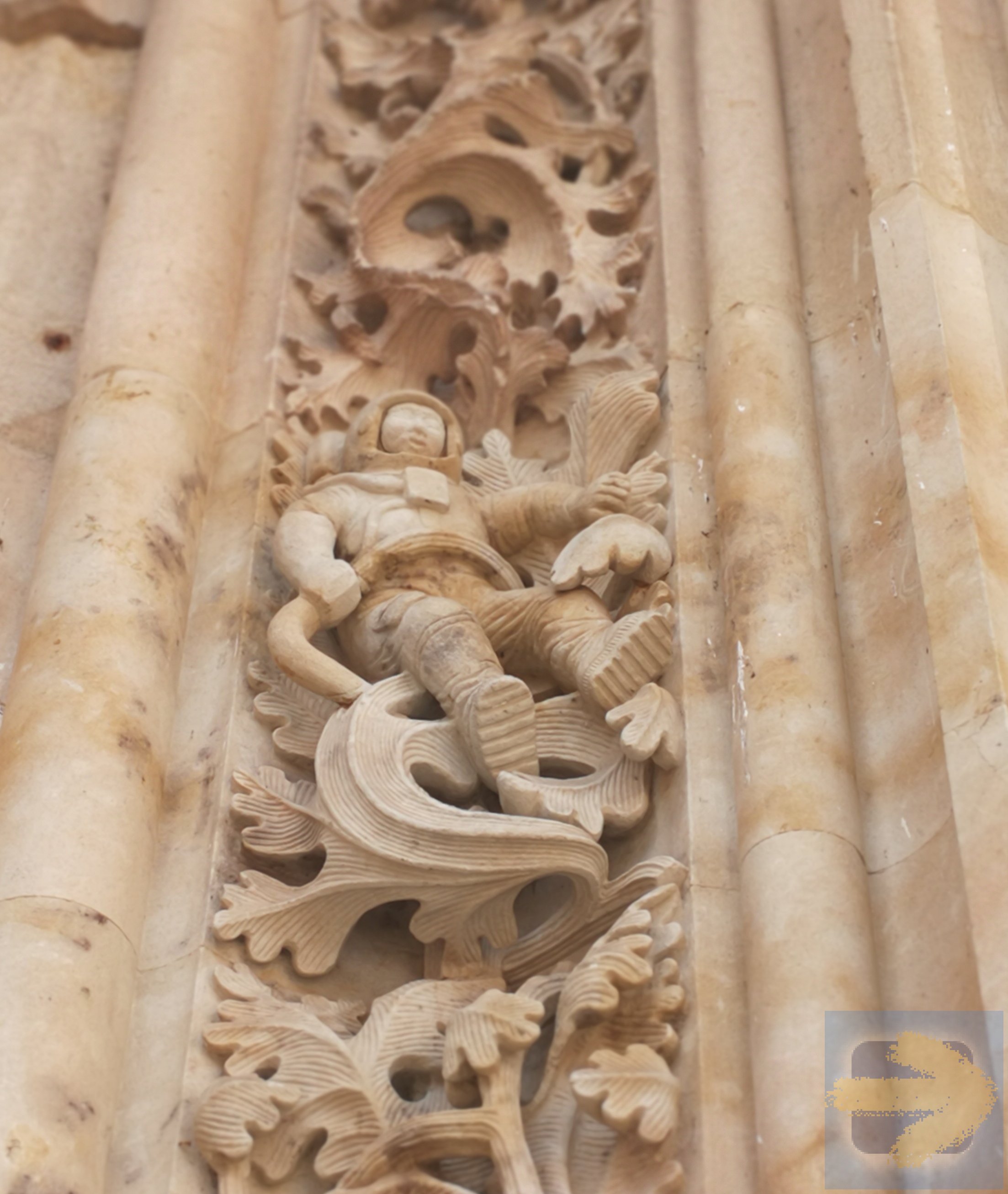 Astronauta, Salamanca Cathedral