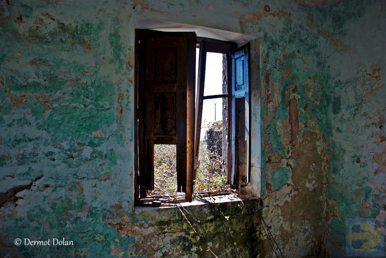 Beauty in Decay, a deserted house in a deserted Village.