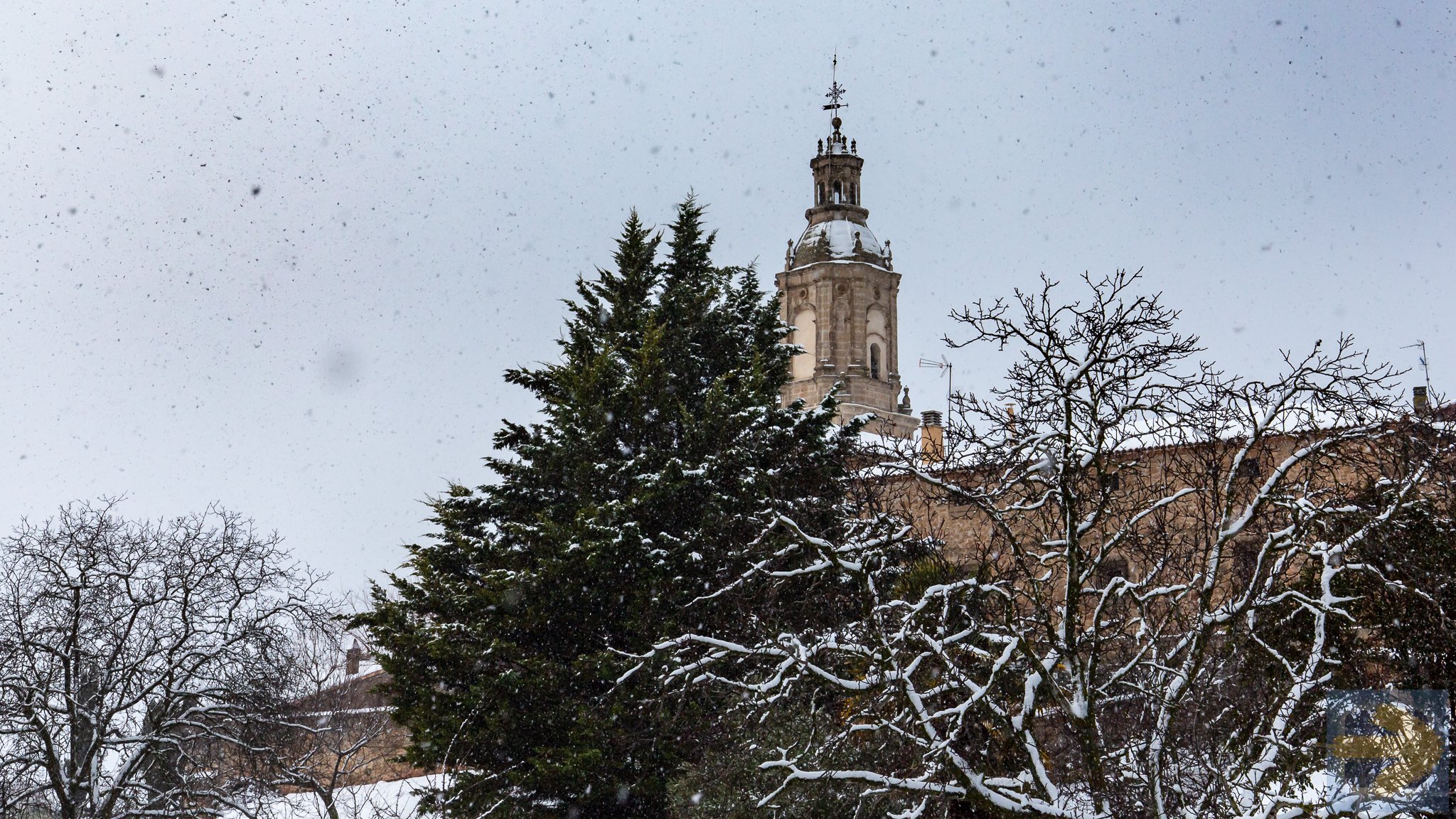 Midday Snow on the Iglesia de San Andres