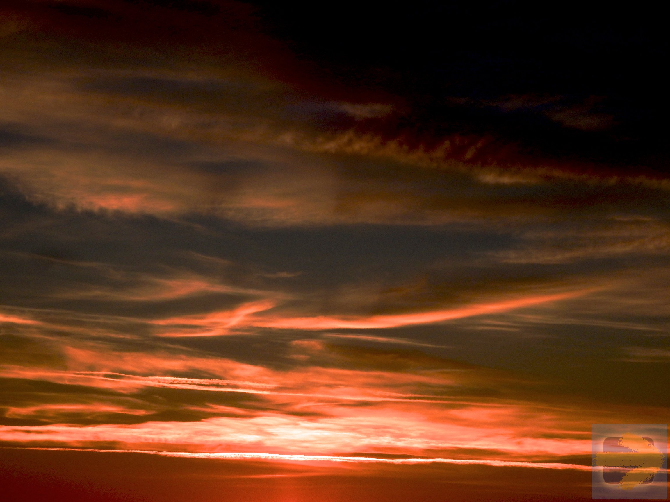 Sunrise over Calzadilla de Los Hermanillos.jpg