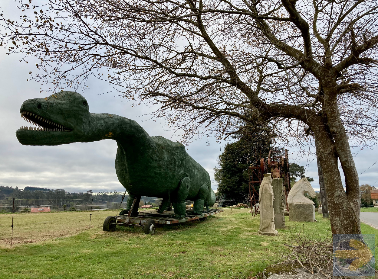 Unexpected Dinosaur on the Camino Inglés