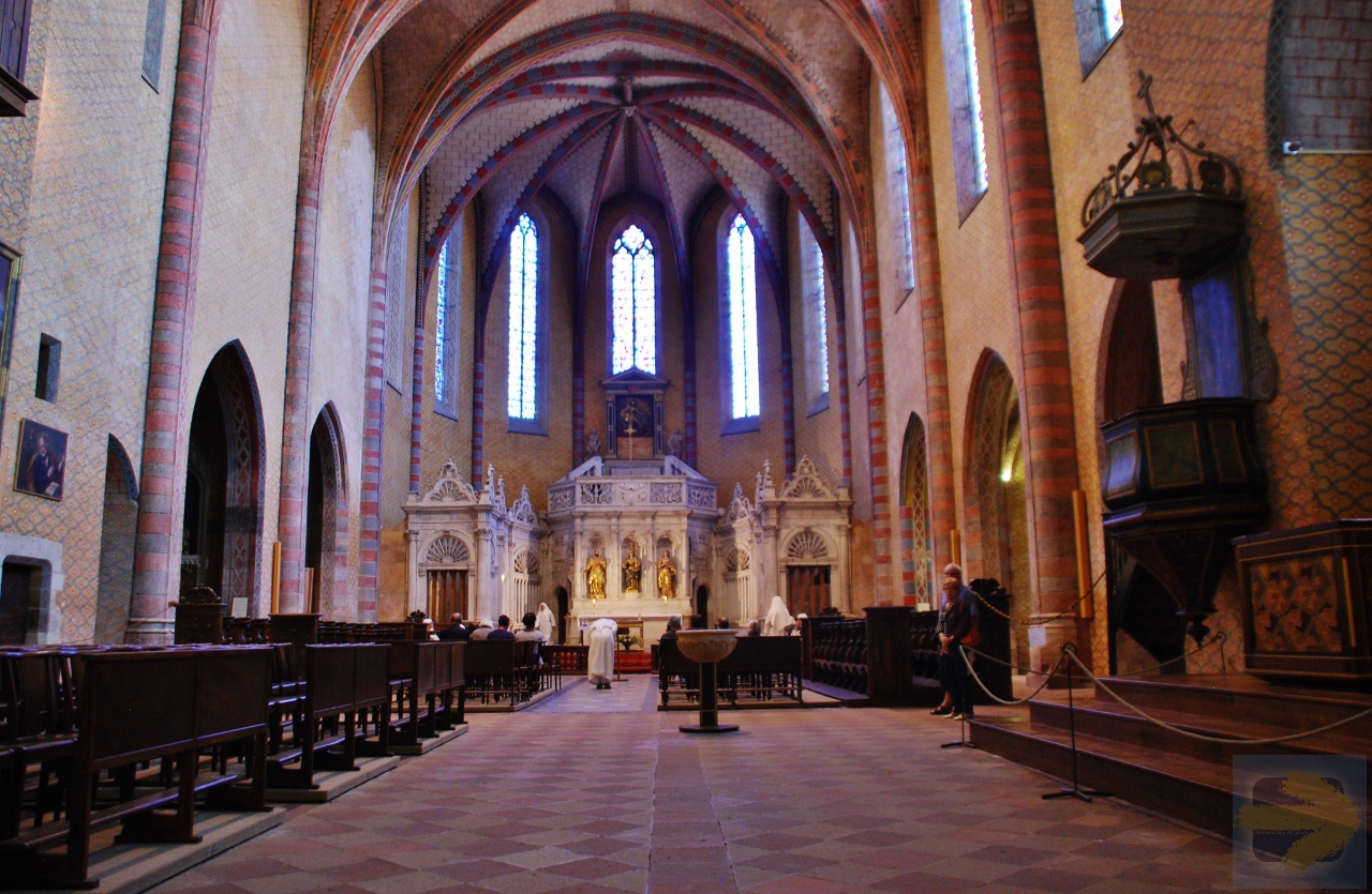 Vespers, Inside the Abbey church of Sint-Pierre, Moissac
