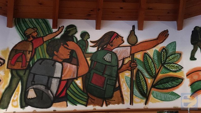 Wall painting in Abuelo Peuto Guemes.jpg